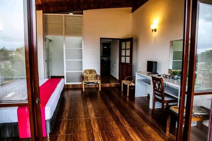 The Tenthola Kandy Rum bild