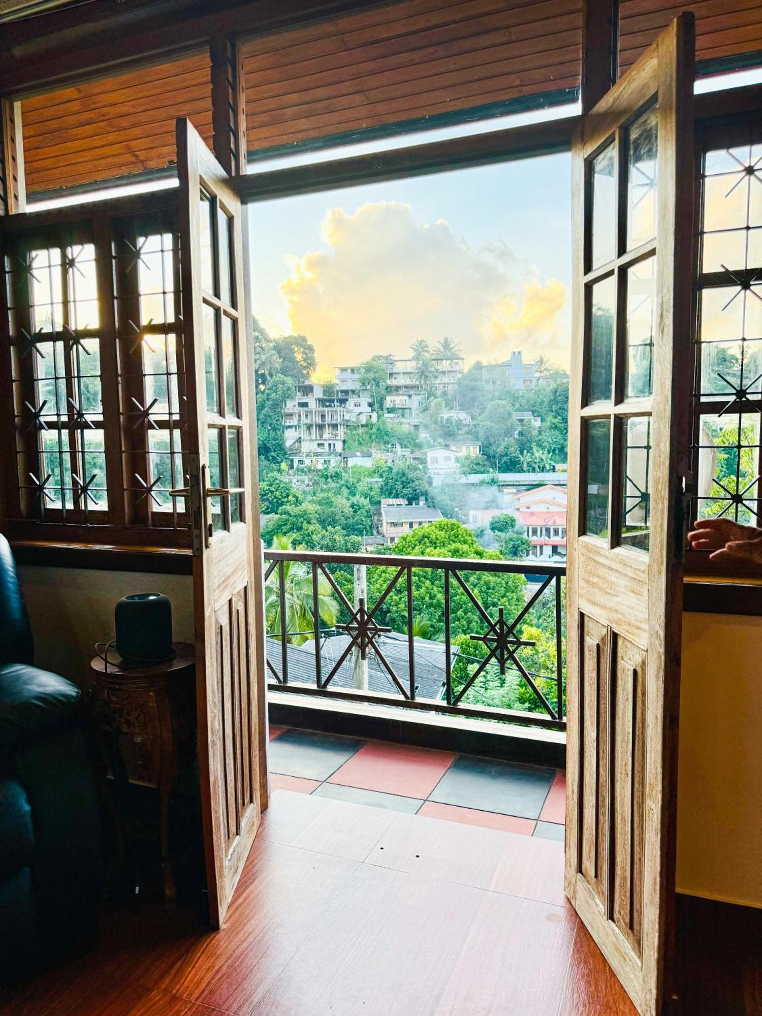 The Tenthola Kandy Exteriör bild