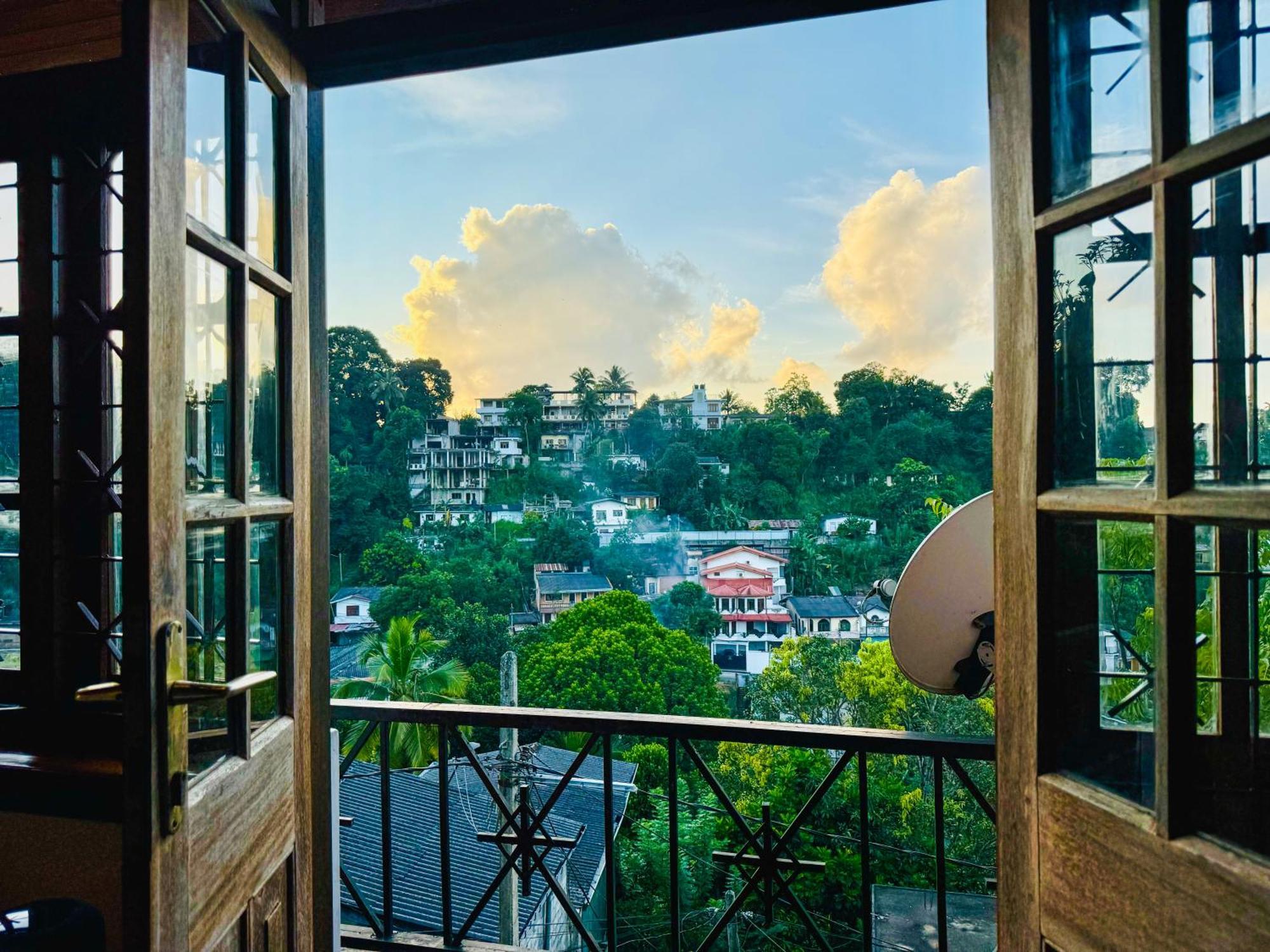 The Tenthola Kandy Exteriör bild