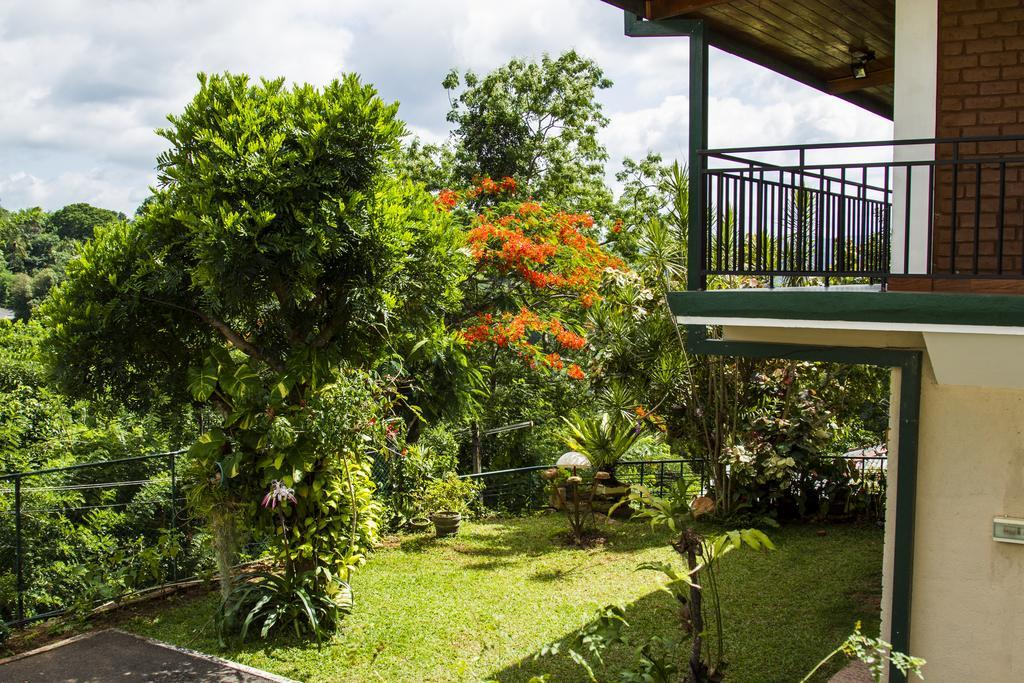 The Tenthola Kandy Exteriör bild